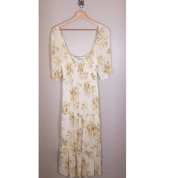 Abercrombie & Fitch Dresses & Skirts - Abercrombie Fitch Milkmaid Cottagecore Floral Women's Maxi Dress Size MT